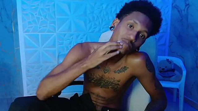 Вебкам-шоу ManSant