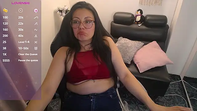 แชท XXX สดของ QueenRose94