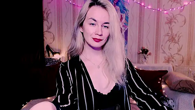 xxxcharismaaa Webcam-Show