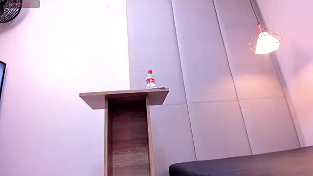 دردشة AlishaPalmer الجنسية المباشرة