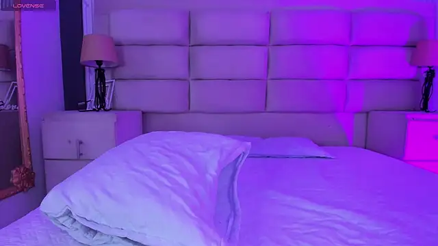 CarolineFyre Live XXX Chat