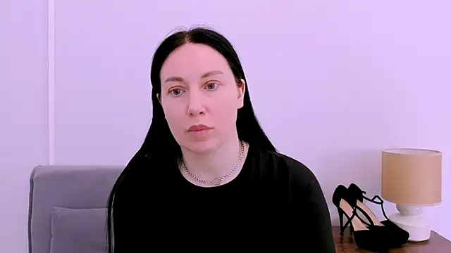 MiaFair élő XXX-chatje