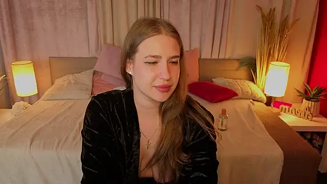 EmilyBlazee: онлайн-секс-чат