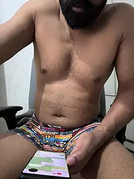 Vineeth3906 – webcam-show