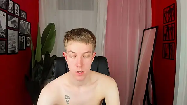 Dylan_Norton Adlı Modelin Web Kamerası Şovu