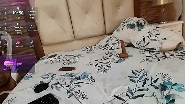 Miladiosa webcam show