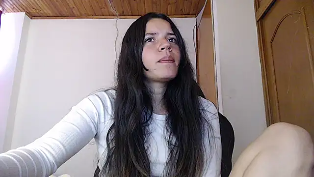 Shanel_Lozano: онлайн-секс-чат