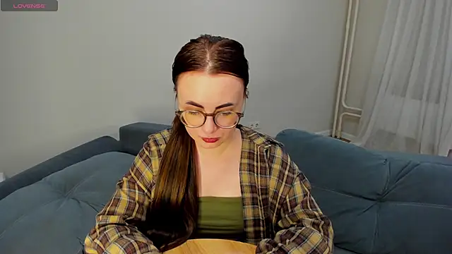 Онлайн чат XXX MewStella