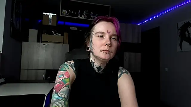 HighelikeGirl: онлайн-секс-чат