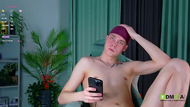 Fred_Cute's Live XXX Chat