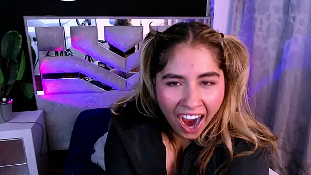 Živý XXX chat Sofiazaf_