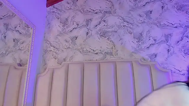 Tamara_Ferrer: онлайн-секс-чат