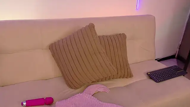 lil_moon1: онлайн-секс-чат