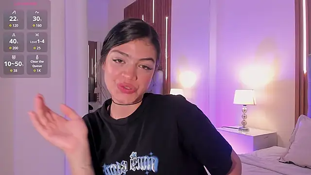 Chatroom XXX en direct de LiaSalvatore