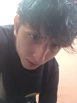 Userknowarg 网络视讯表演