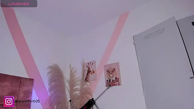 isabella_whiithe Obrolan Langsung XXX