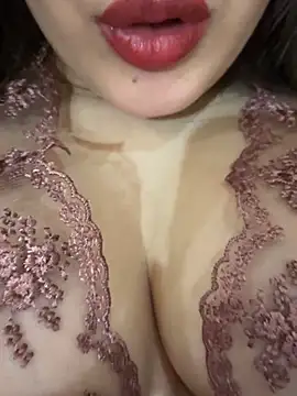 _Nou_TeeLa_ Adlı Modelin Web Kamerası Şovu