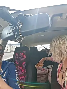 BeautifulMeFire23 Live XXX Chat