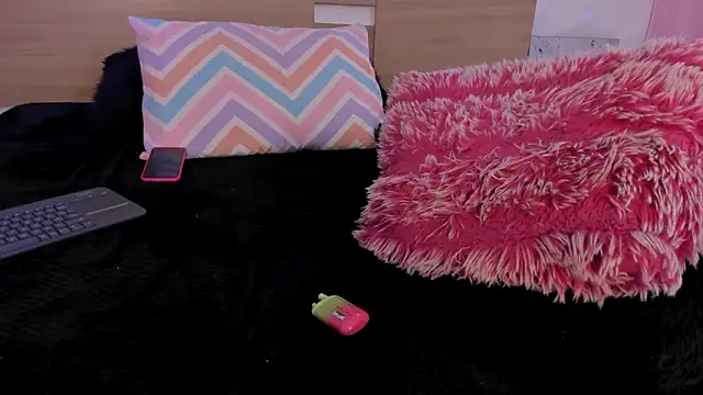 KittyVelve: онлайн-секс-чат