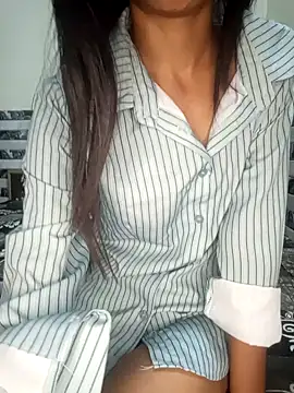 xoxoashi Adlı Modelin Web Kamerası Şovu