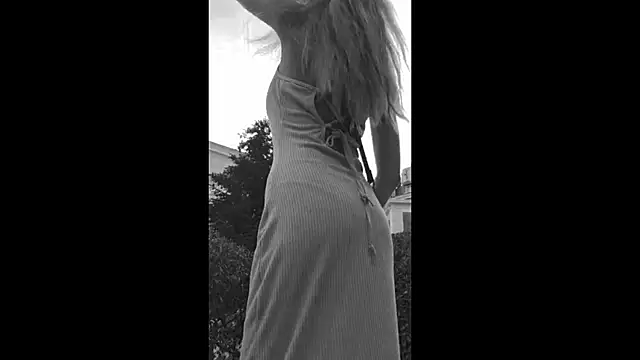 SuchArt_ élő XXX-chatje