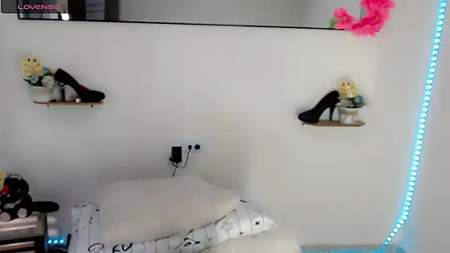 Czat XXX na żywo – NathalialLooes