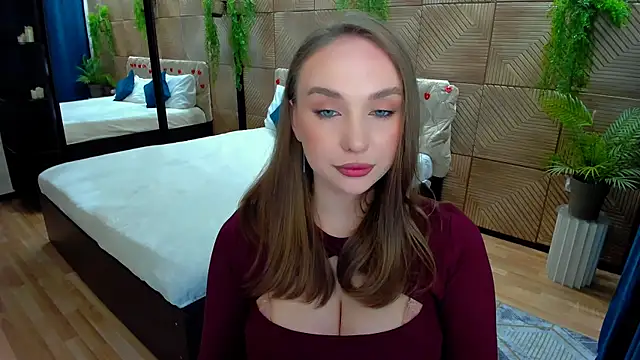 Chat XXX en directo de TrueReincarnation