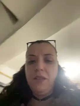 bunnythetailor Chat XXX live