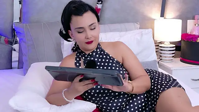 Evangeline_Taylorr Obrolan Langsung XXX