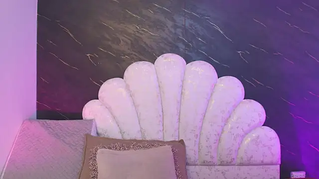 Czat XXX na żywo – _MiaBrown_