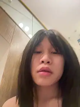 Loveto_eathawthorn99's Webcam Show