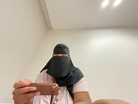 โชว์เว็บแคมของ Submissive_Arab
