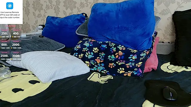 Show modela MartinBrandon na web-kameri