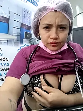 Nurse_Alice-7's Live XXX Chat