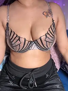 Squirt_Queen_X's Webcam Show