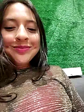 Chat +18 de MaskedLatinaX ao vivo