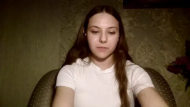 _Yuni's Live XXX Chat