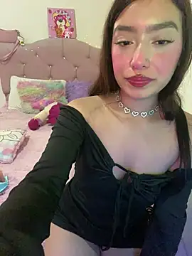 Miakittyyy: онлайн-секс-чат