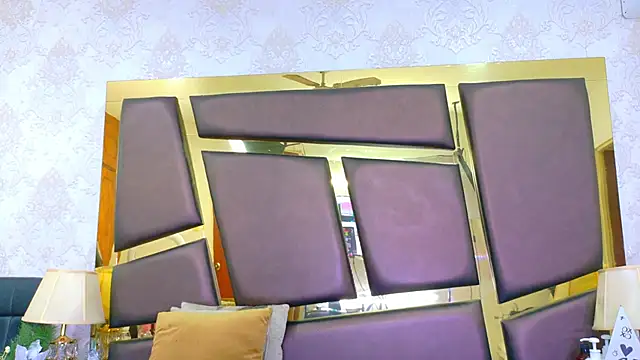 NicoleEsposito – Naživo XXX chat