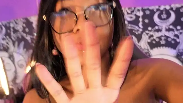 Gaia_Gatex's Live XXX Chat