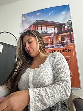 LIZ-06_ webkamerás műsora