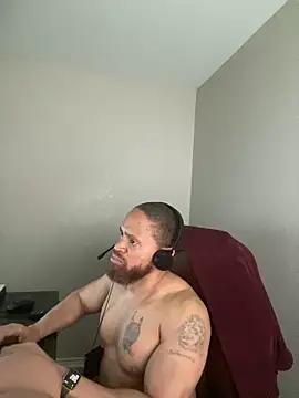 Fathero1time's Live XXX Chat