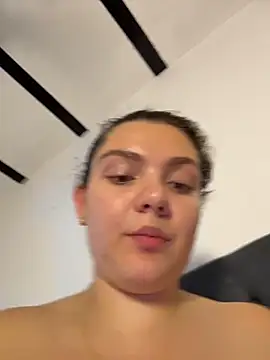 Show modela Eva_stark10 na web-kameri