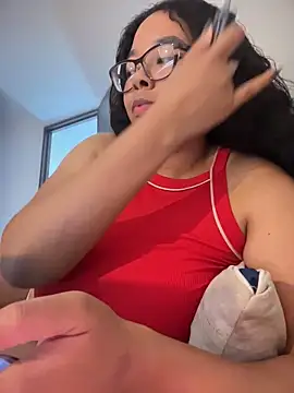 Pokazy przed kamerką – XMara