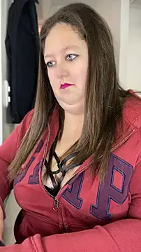 Chat XXX en directo de Chloee_Peach