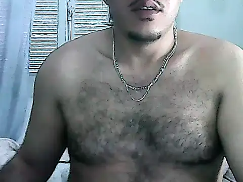 zebbi29GguyTn – webcam-show