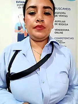 MAYE__13 Show in webcam