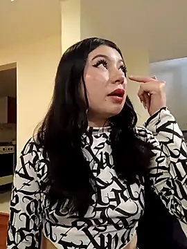 Emiily__Evans webkamerás műsora