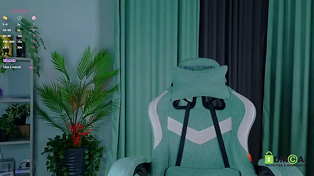 Fred_Cute élő XXX-chatje