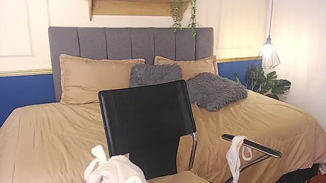 Chat XXX en directo de Violet_2003